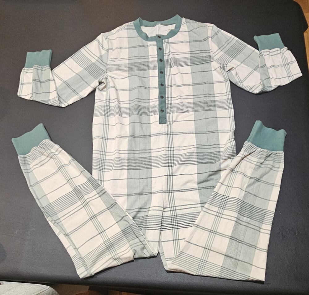 Hearth and Hand Magnolia Women’s Pajamas One Piece Cream/Green Plaid Medium EUC